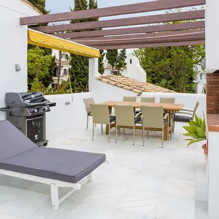 Aldea Blanca Puerto Banus Marbella