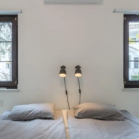 Aldea Blanca Puerto Banus